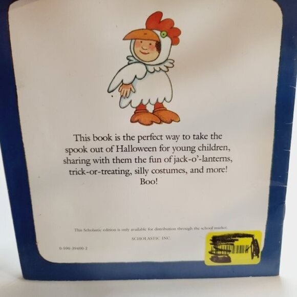 My First Halloween By Tomie dePaola Vintage 1997 1st Scholastic Edition - Picture 4 of 7